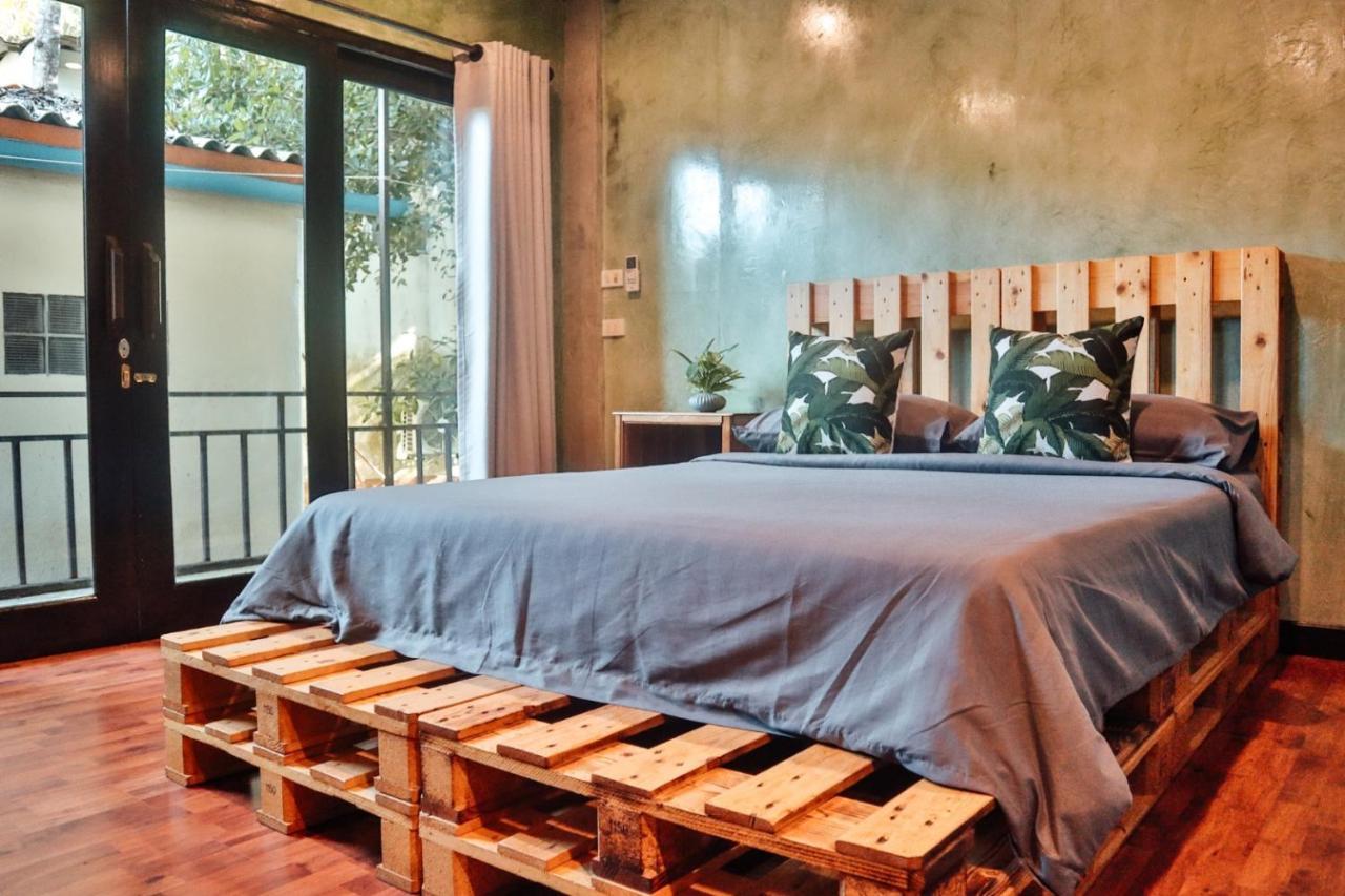 Baan Rabieng Talay Homestayบ้านระเบียงทะเล โฮมสเตย์เกาะกูด Ko Kut ภายนอก รูปภาพ