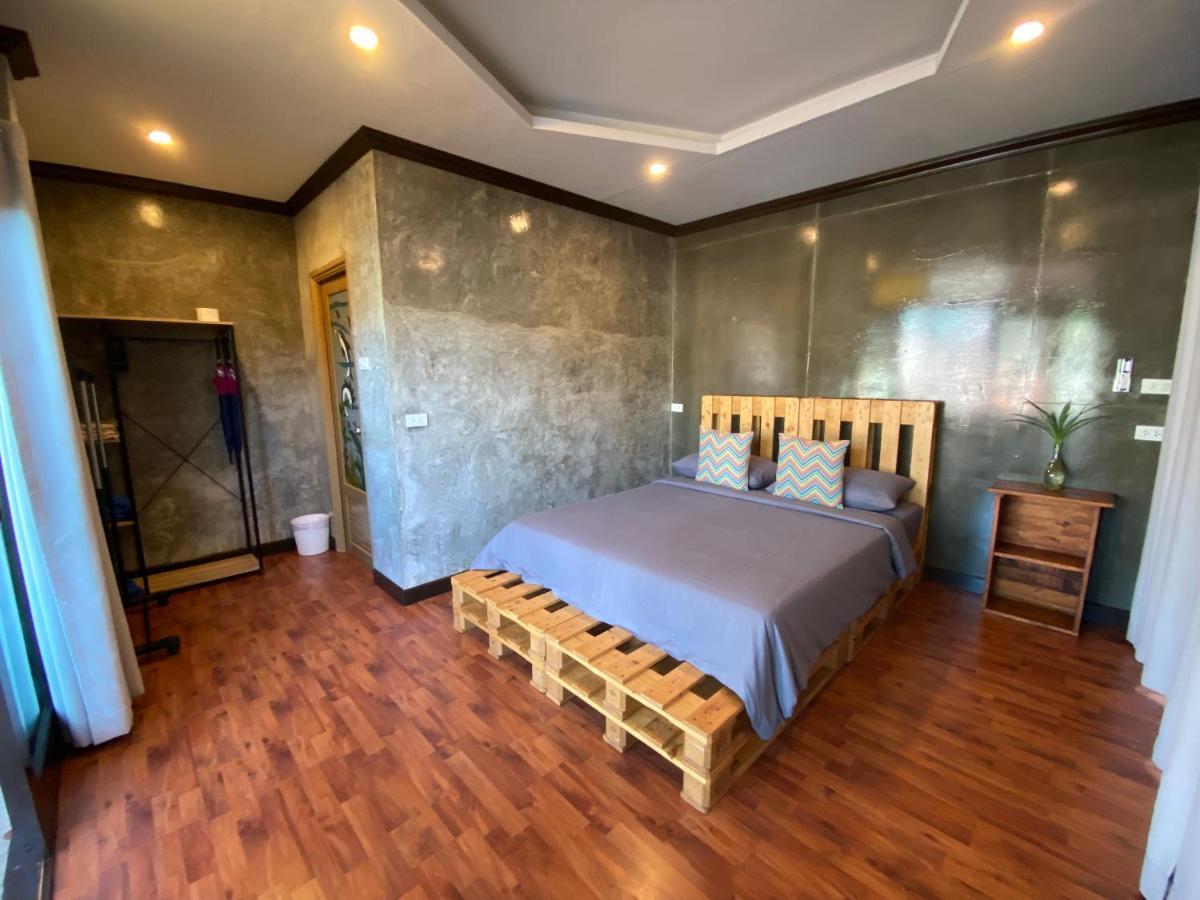 Baan Rabieng Talay Homestayบ้านระเบียงทะเล โฮมสเตย์เกาะกูด Ko Kut ภายนอก รูปภาพ
